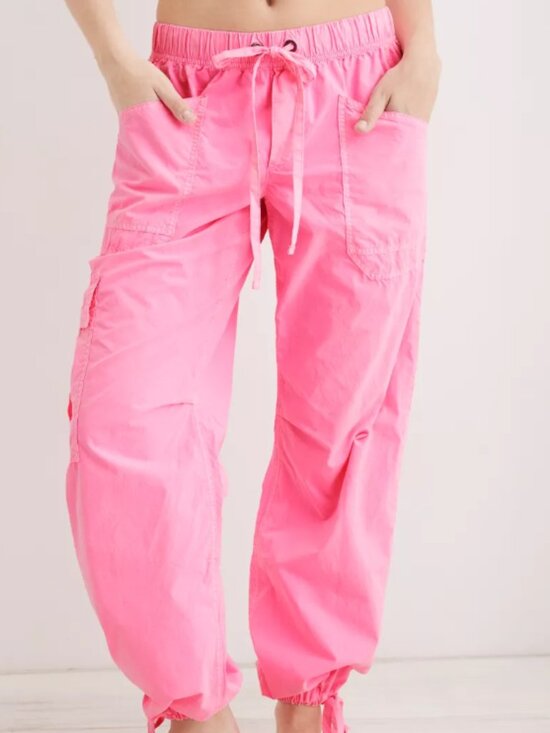 aerie Pants - Aerie Avenue Baggy Cargo Pant in Pink Burst Comfy Gorpcore Streetwear Sz Medium